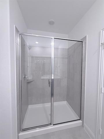 Building Photo - 733 Santa Lucia Dr
