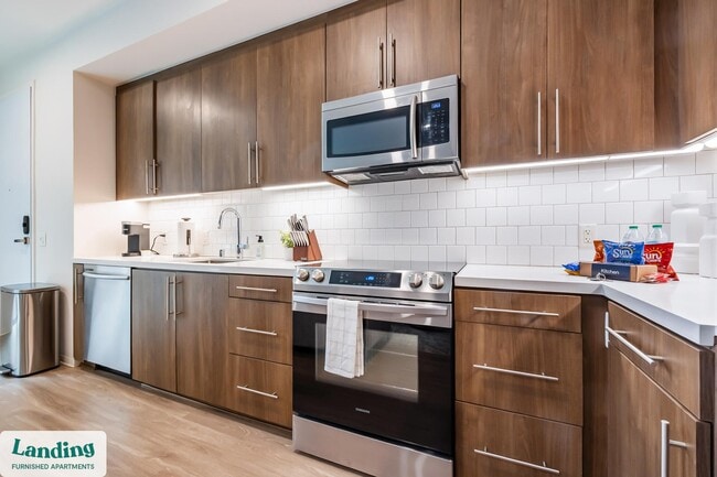 Building Photo - 372 Fourth Ave