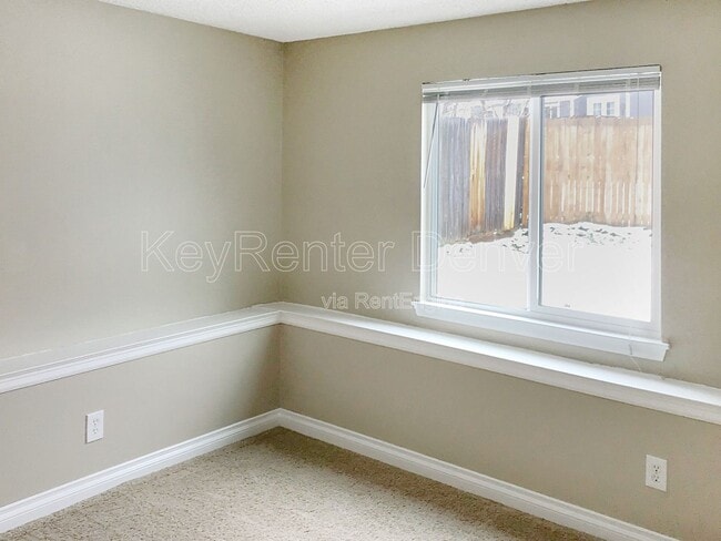 Building Photo - 6311 W 116th Ave