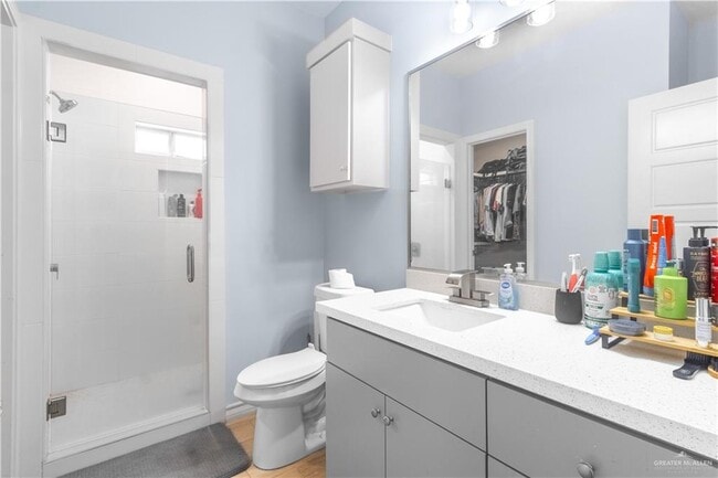 Building Photo - 17 S Colt Ln