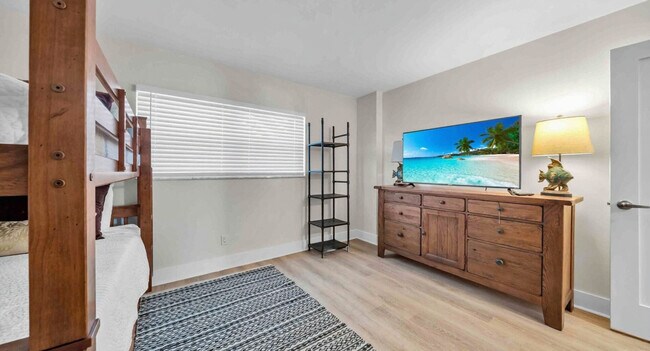 Building Photo - 925 Whelk Ct