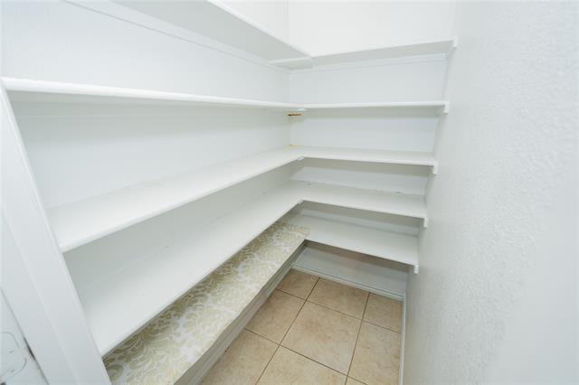 Building Photo - 7860 Ashcroft Ln
