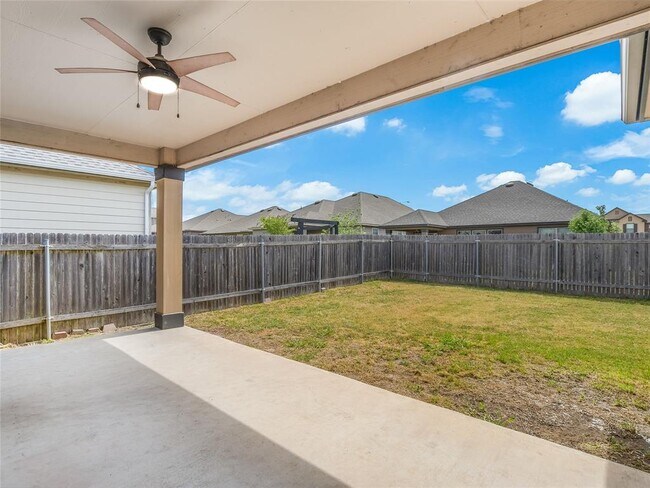 Building Photo - 12401 Dwight Eisenhower St