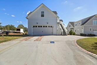 Building Photo - 4056 Biltmore Ave