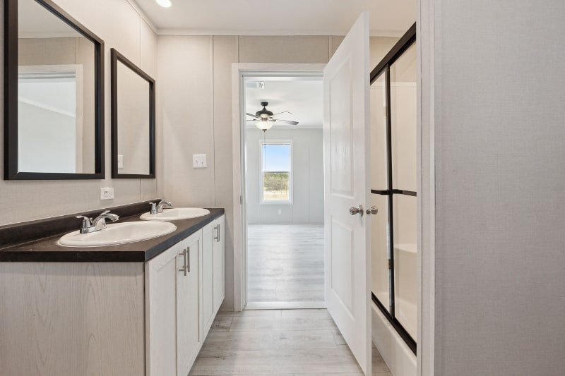 Building Photo - 2207 Cielo Medina