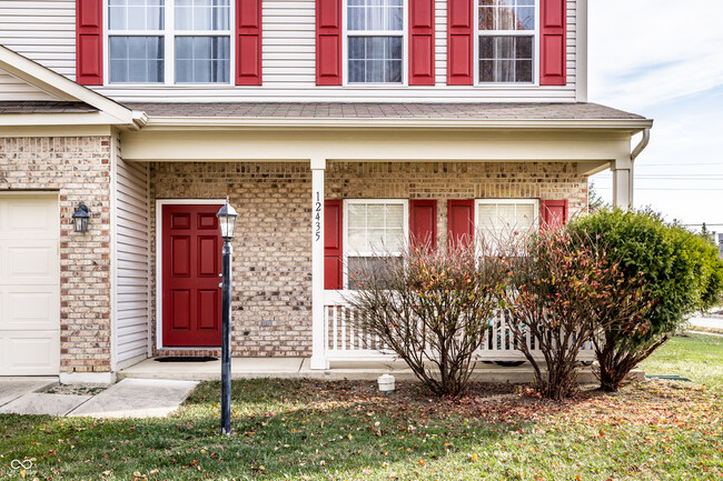 Building Photo - 12435 Schoolhouse Rd