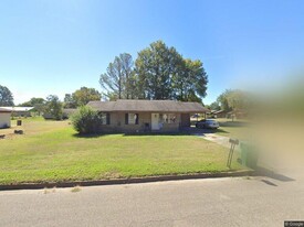 Building Photo - 2954 Beasley Dr