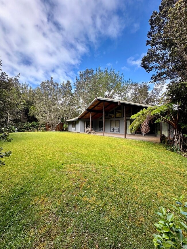 Building Photo - 99-7733 Uluhe Pl