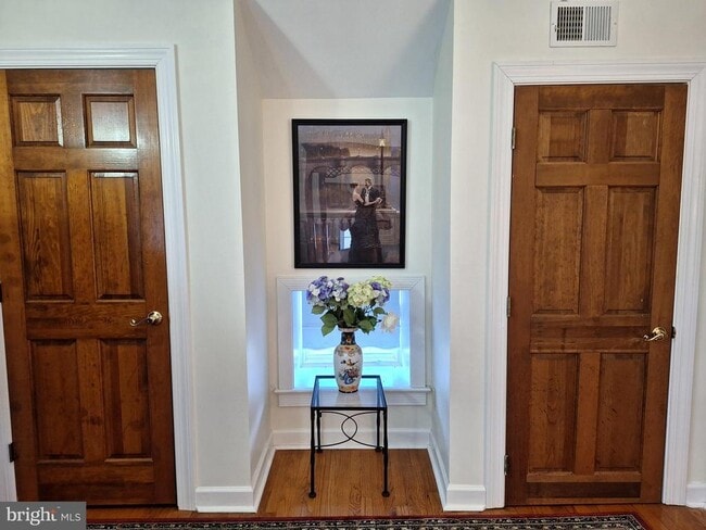 Building Photo - 2254 Winchester Rd