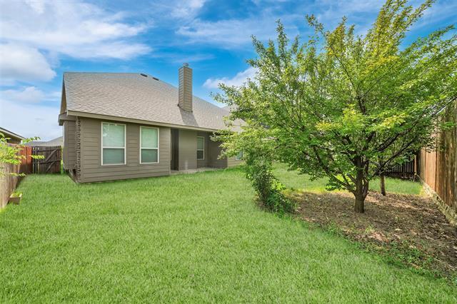 Building Photo - 8217 Spruce Meadows Dr