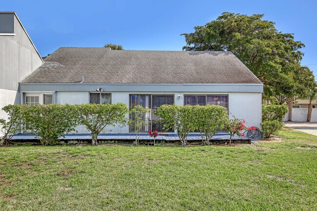 Building Photo - 241 NW 15th St