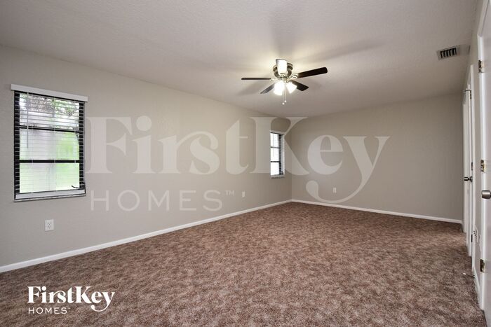 Building Photo - 22467 Fortune Ave