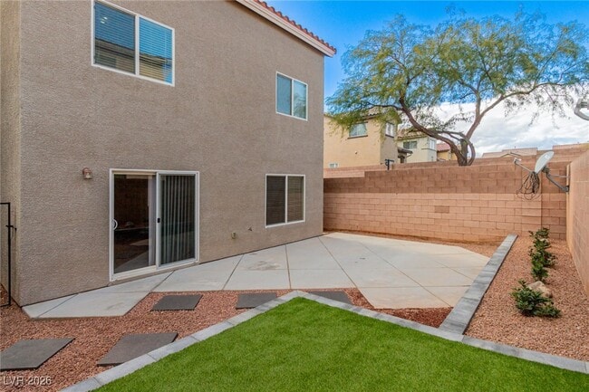 Building Photo - 4648 W Camero Ave