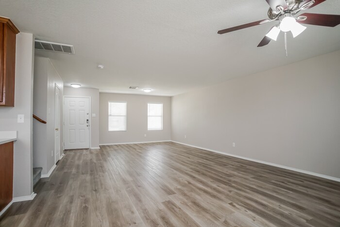 Building Photo - 7830 Ashland Springs Ln