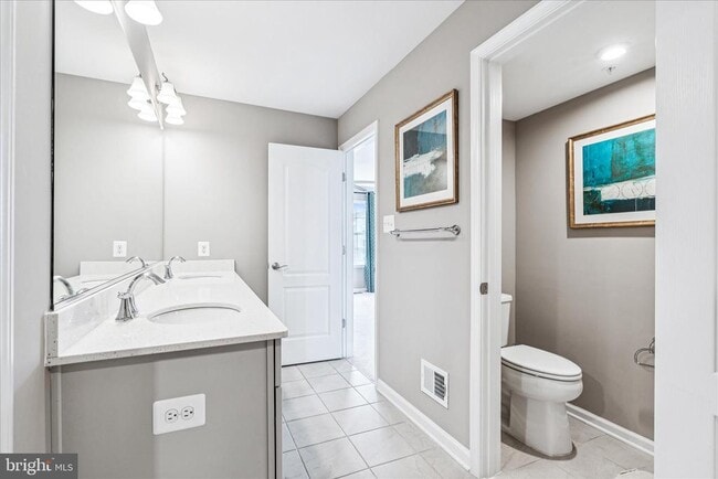 Building Photo - 9454 James MacGowan Ln