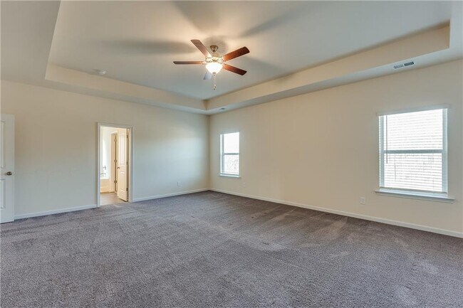 Building Photo - 5317 Burrus Ln