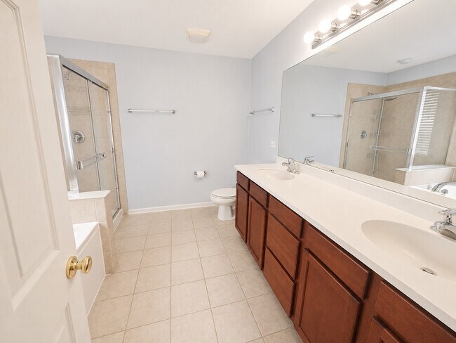 Building Photo - 388 Toccoa Ln