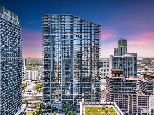 Building Photo - 88 SW 7th St