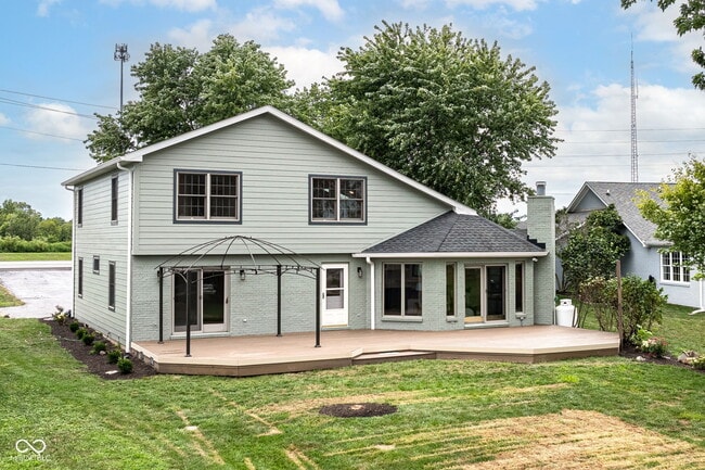 Building Photo - 133 Patriots Landing Dr
