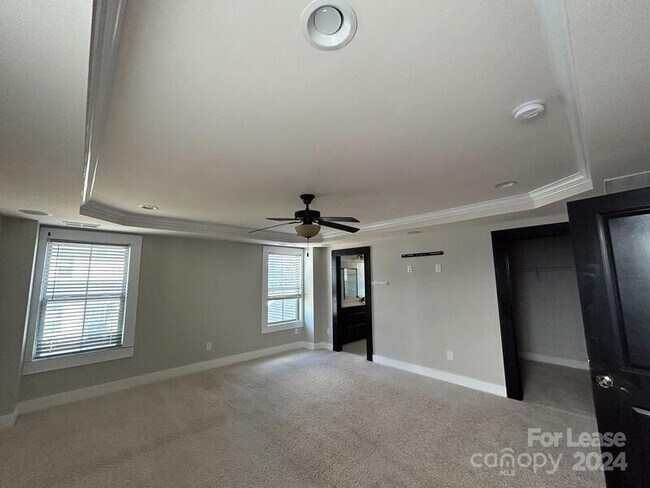 Building Photo - 2507 Alyssa Ln