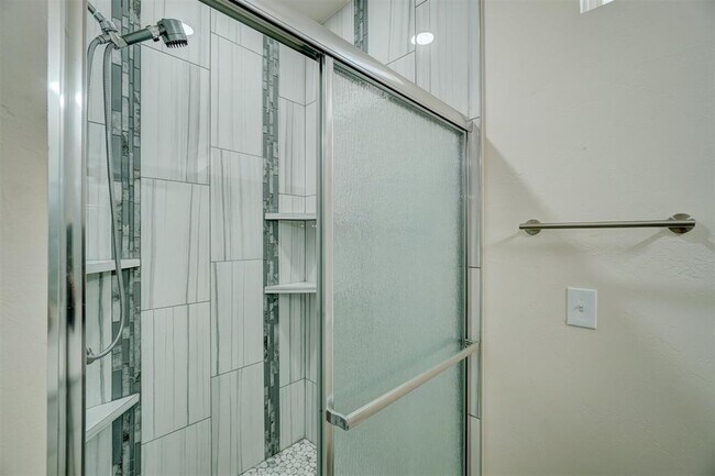 Building Photo - 4351 Whitetail Blvd