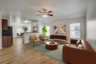 Building Photo - 5800 Silver Screen Dr