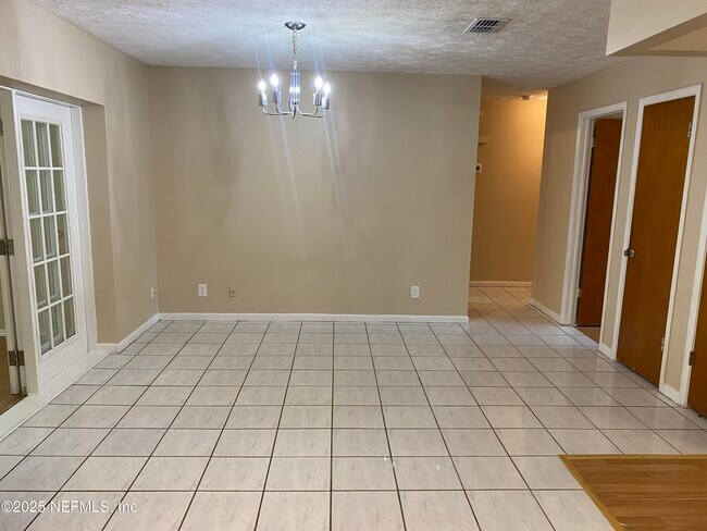 Building Photo - 4581 Praver Dr N