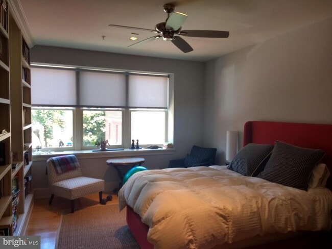 Building Photo - 2516 Q St NW