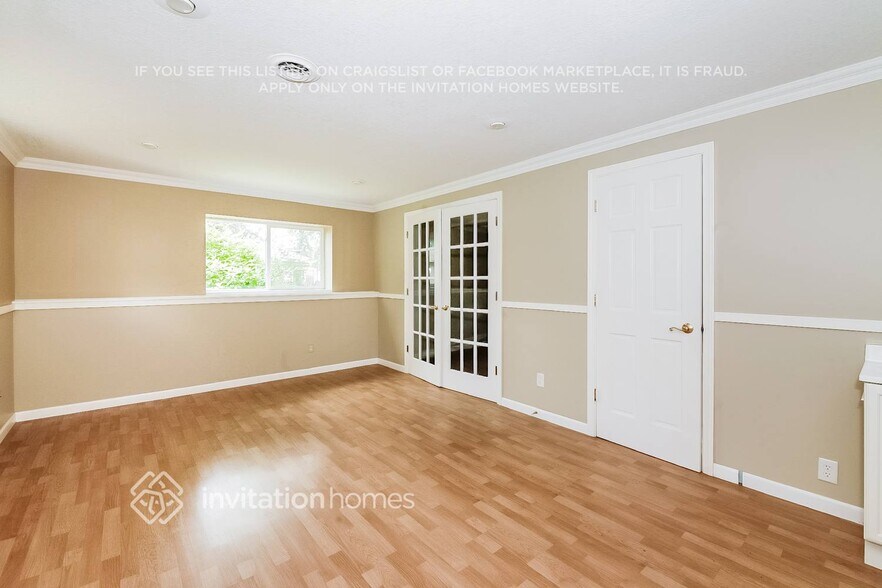 Building Photo - 1716 Lamplight Dr