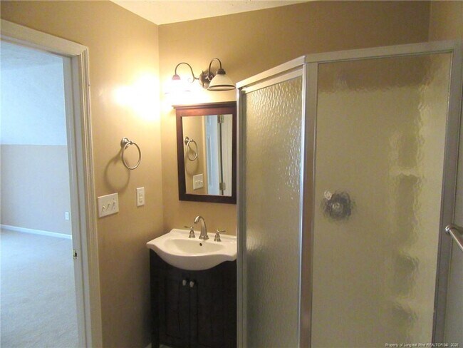 Building Photo - 6720 Jacobs Creek Cir