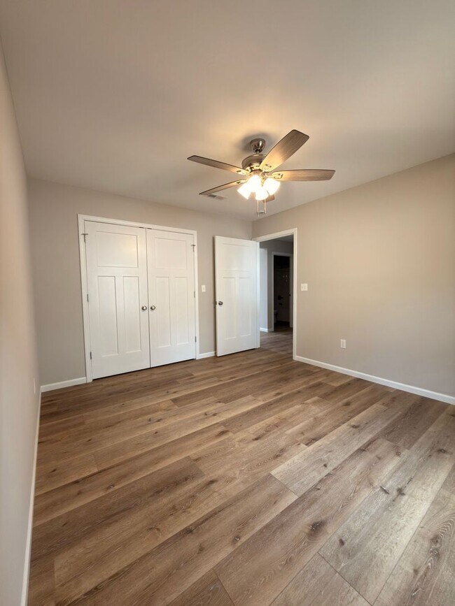 Building Photo - 3031-MF3-E4