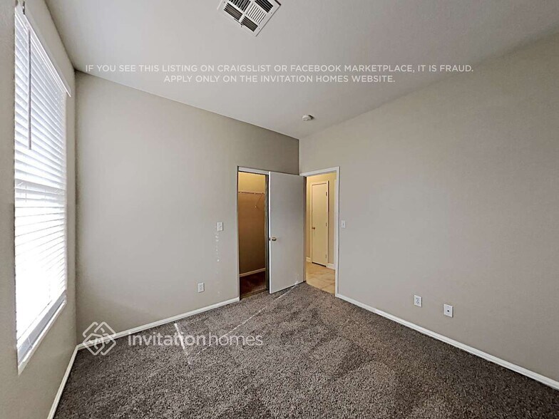 Building Photo - 4937 Droubay Dr