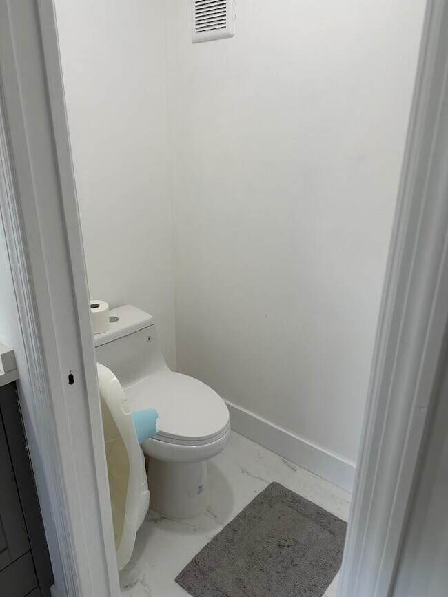 Building Photo - 3622 Asperwood Cir