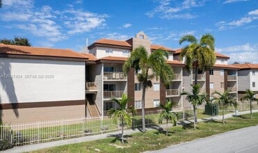 Building Photo - 15201 SW 80th St