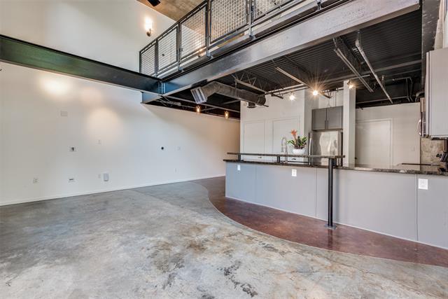 Building Photo - 3110 Thomas Ave