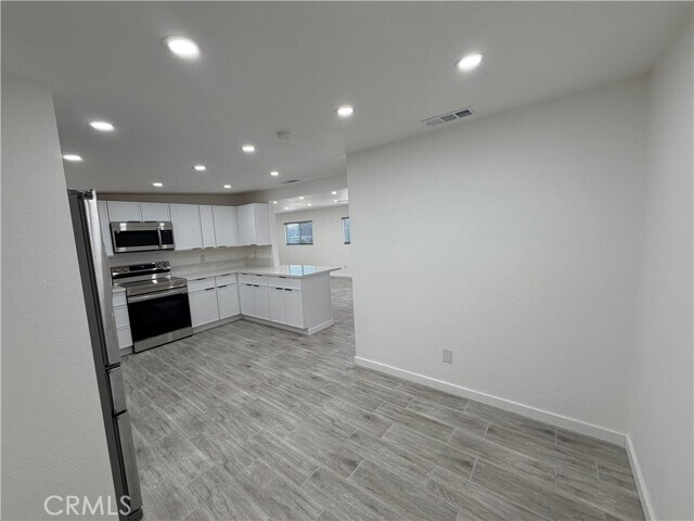 Building Photo - 3590 Buchanan St