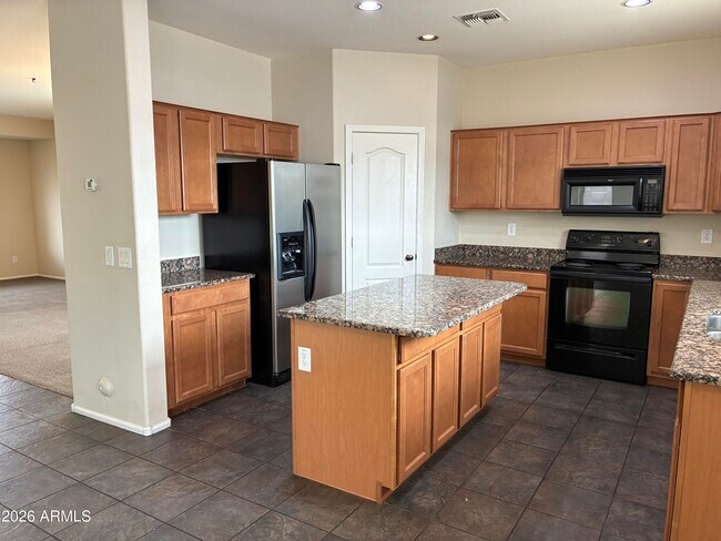 Building Photo - 2217 W Steed Ridge
