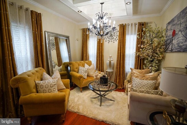 Building Photo - 5636 Gwynndale Ave