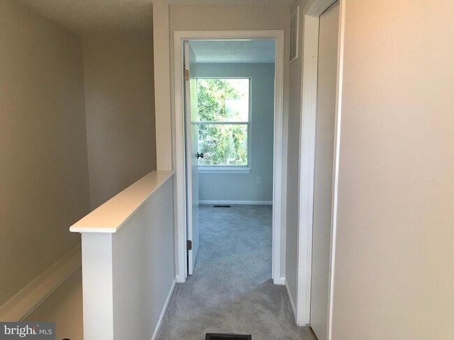 Building Photo - 532 Riggs Ct