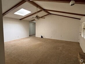 Building Photo - 4201 Valley Dr
