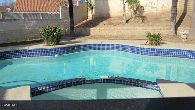 Building Photo - 1331 Casmalia Ct