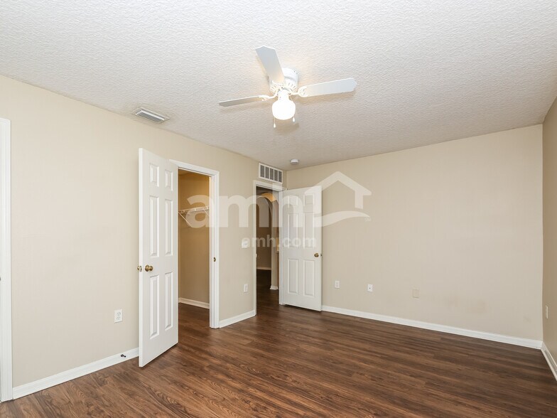 Building Photo - 87211 Kipling Dr
