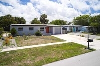 Building Photo - 3686 Gull Rd