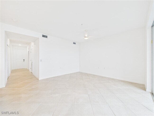 Building Photo - 5555 Double Eagle Cir