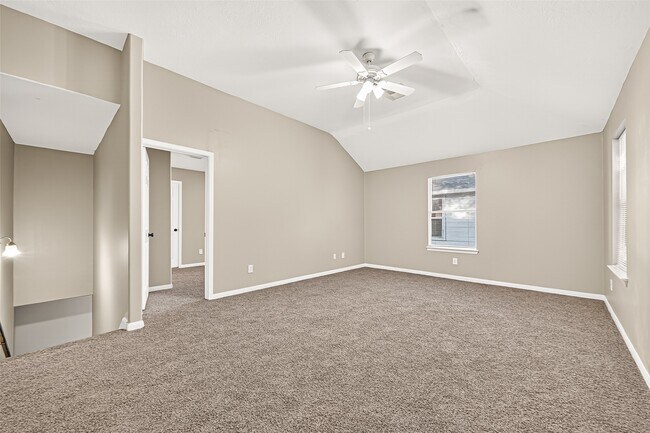 Building Photo - 17250 Cricketbriar Ct
