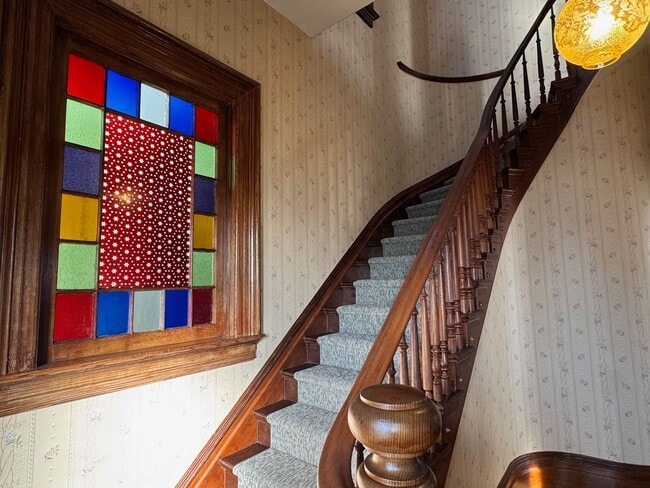 Building Photo - 801 Summer St