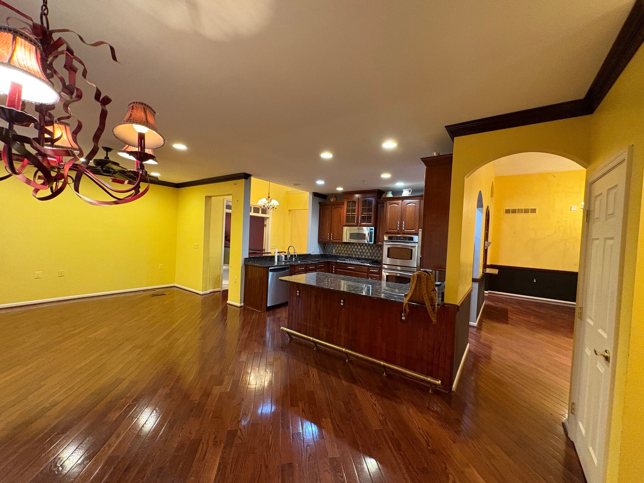 Building Photo - 950 Nathaniel Trl