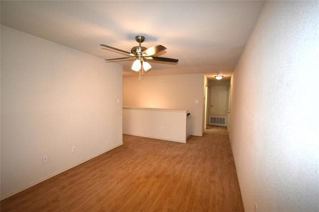 Building Photo - 201 Plantation Dr