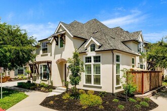 Building Photo - 1256 Lavande Dr