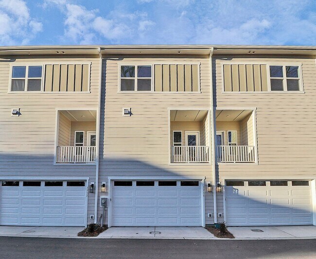 Building Photo - Brand New Two Bedroom Townhouse